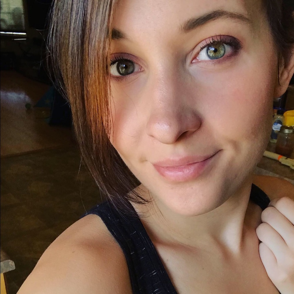 Meet your Posher, Kristen